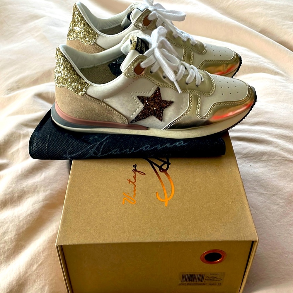 Vintage Havana sneakers